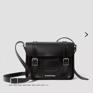 Dr Martens 11 inch leather messenger bag